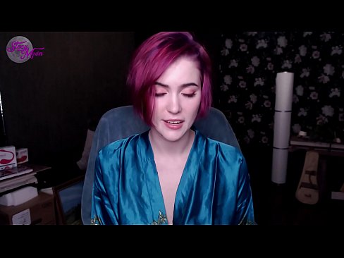 ❤️ Taelo ea ho jerk off ho ngoanana oa Serussia ka Senyesemane rona ❌️